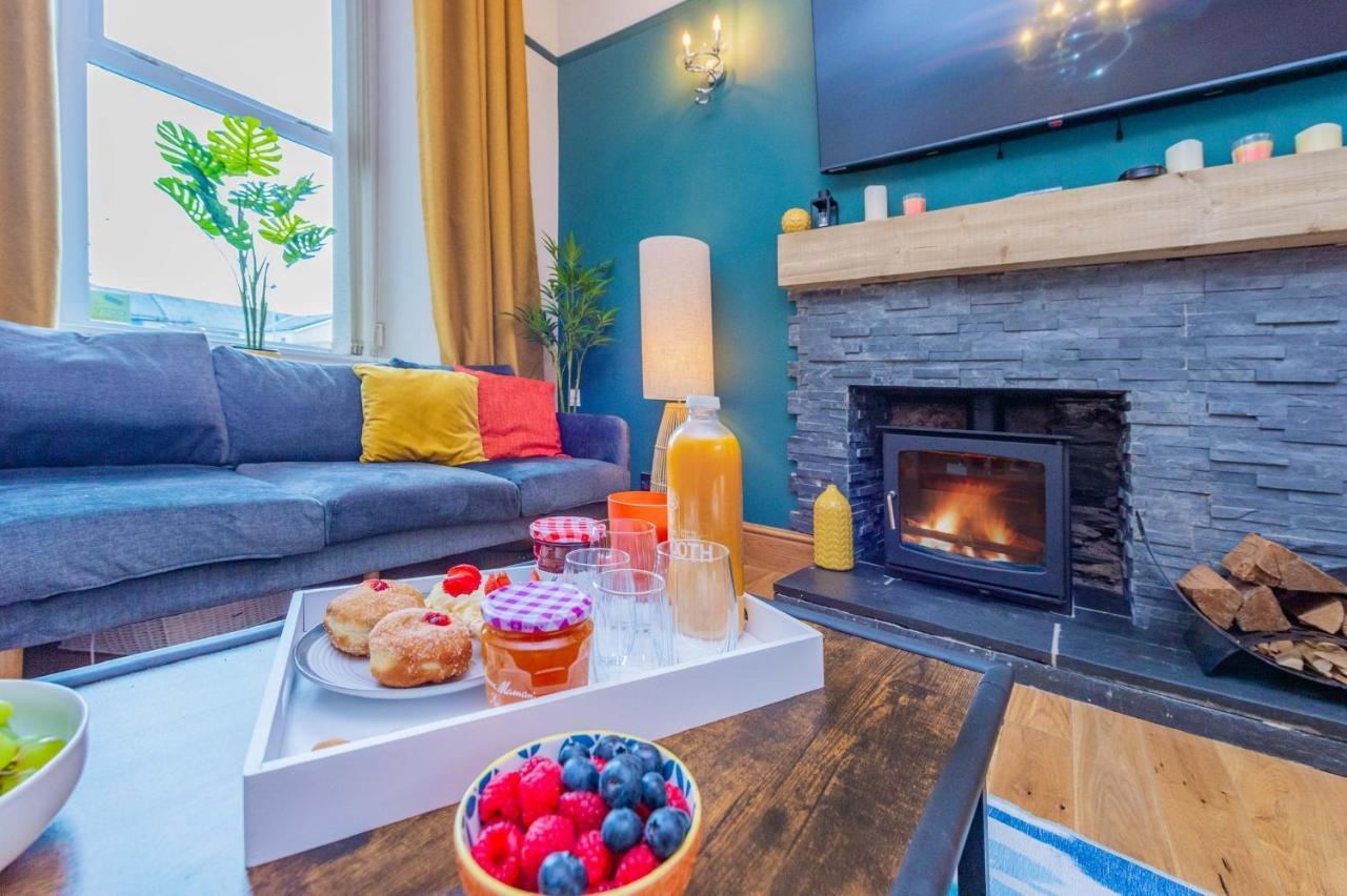 Snowdon House, 8 Bedrooms, Sleep 16, Close To Blackrock Sand Porthmadog Zewnętrze zdjęcie
